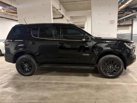 CHEVROLET TRAILBLAZER 2.8 16V TURBO DIESEL HIGH COUNTRY 7L 4X4 AUTOMÁTICO CHEVROLET TRAILBLAZER 2.8 16V TURBO DIESEL HIGH COUNTRY 7L 4X4 AUTOMÁTICO